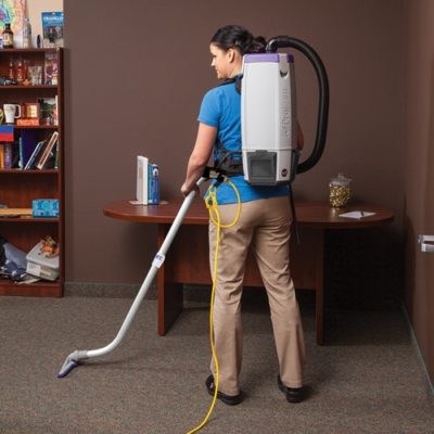 backpack vaccum cleaning